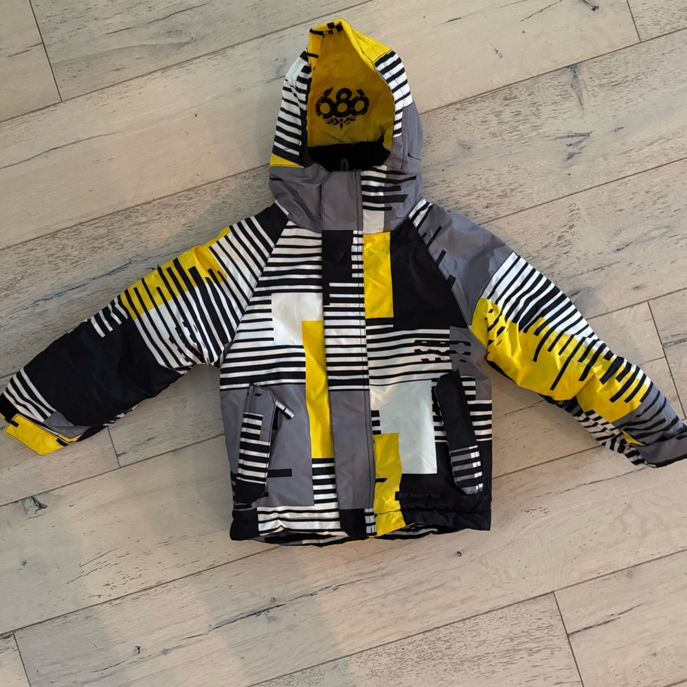 686 Youth Evolution Jacket in Yellow and Black
